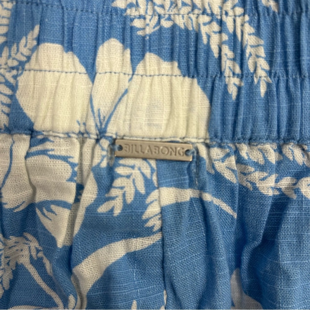 Billabong Love to Lounge Tropical Cotton Pull-On Shorts Resortwear Vacation - Picture 4 of 7